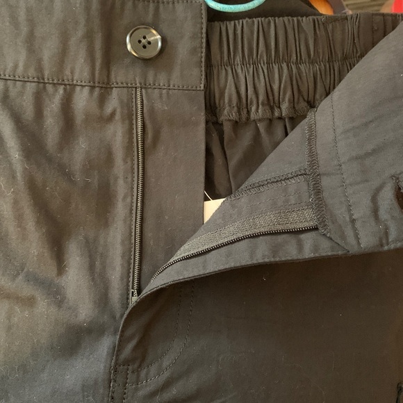 NWT Mini Black Cargo Skirt - Picture 4 of 4